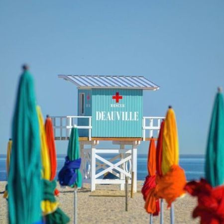 Deauville Fabuleux 2/3 Pieces Refait A Neuf Kültér fotó